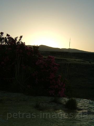 085 Pamukkale early morning.jpg